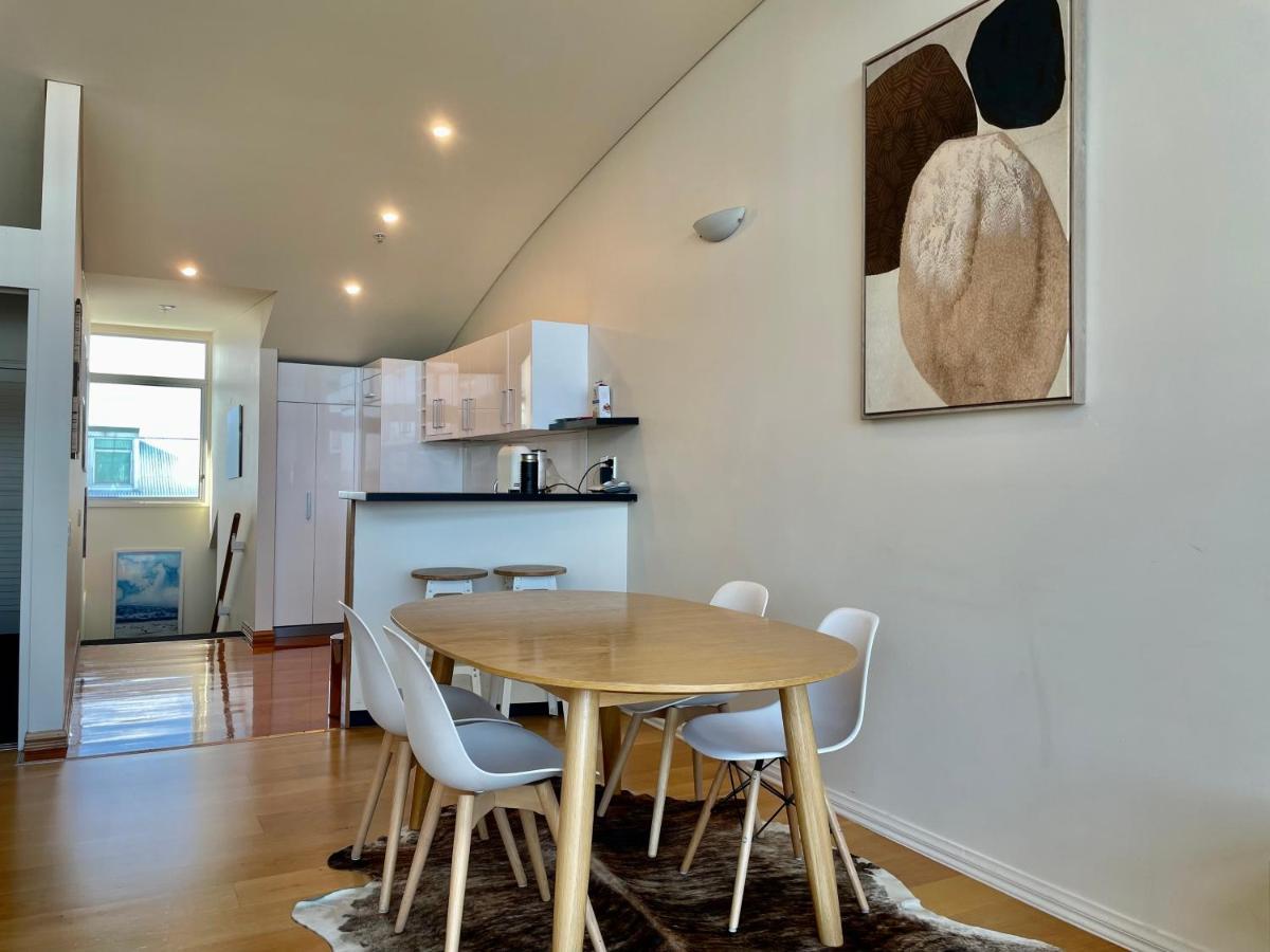 New Waterfront Penthouse On Princes Wharf With Harbor View! The Heart Of Auckland City! Free Parking! エクステリア 写真