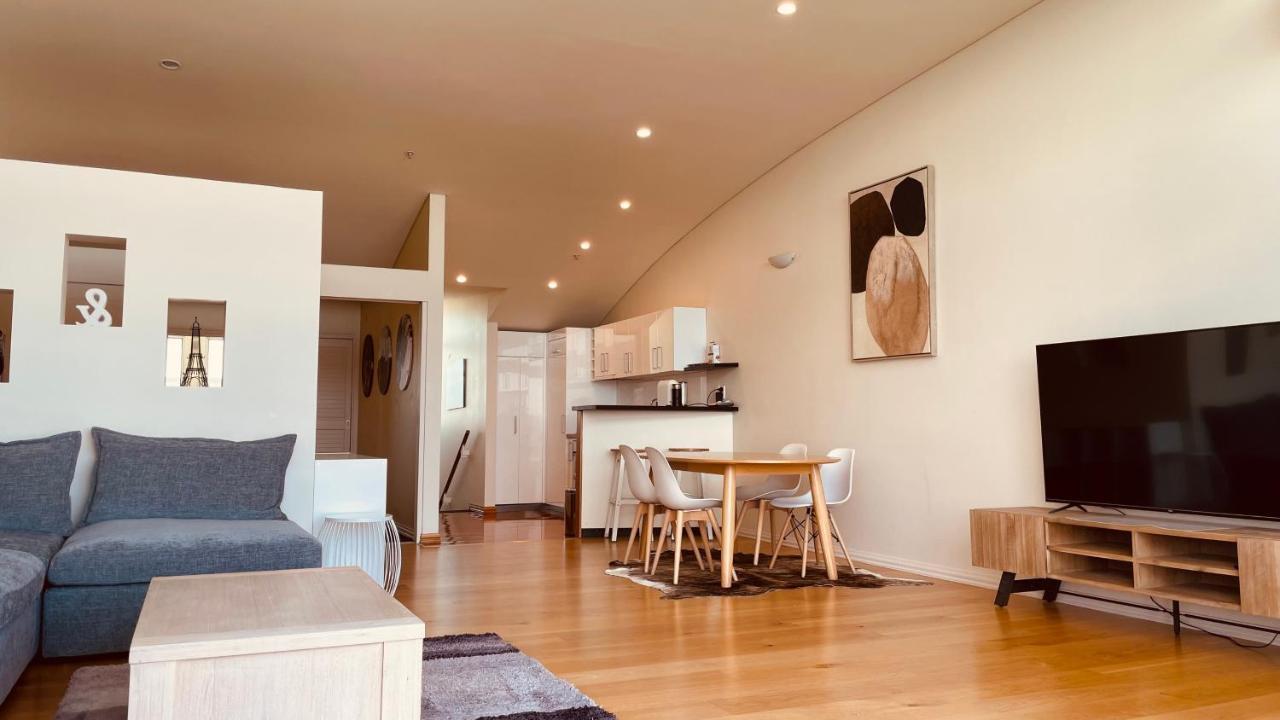 New Waterfront Penthouse On Princes Wharf With Harbor View! The Heart Of Auckland City! Free Parking! エクステリア 写真