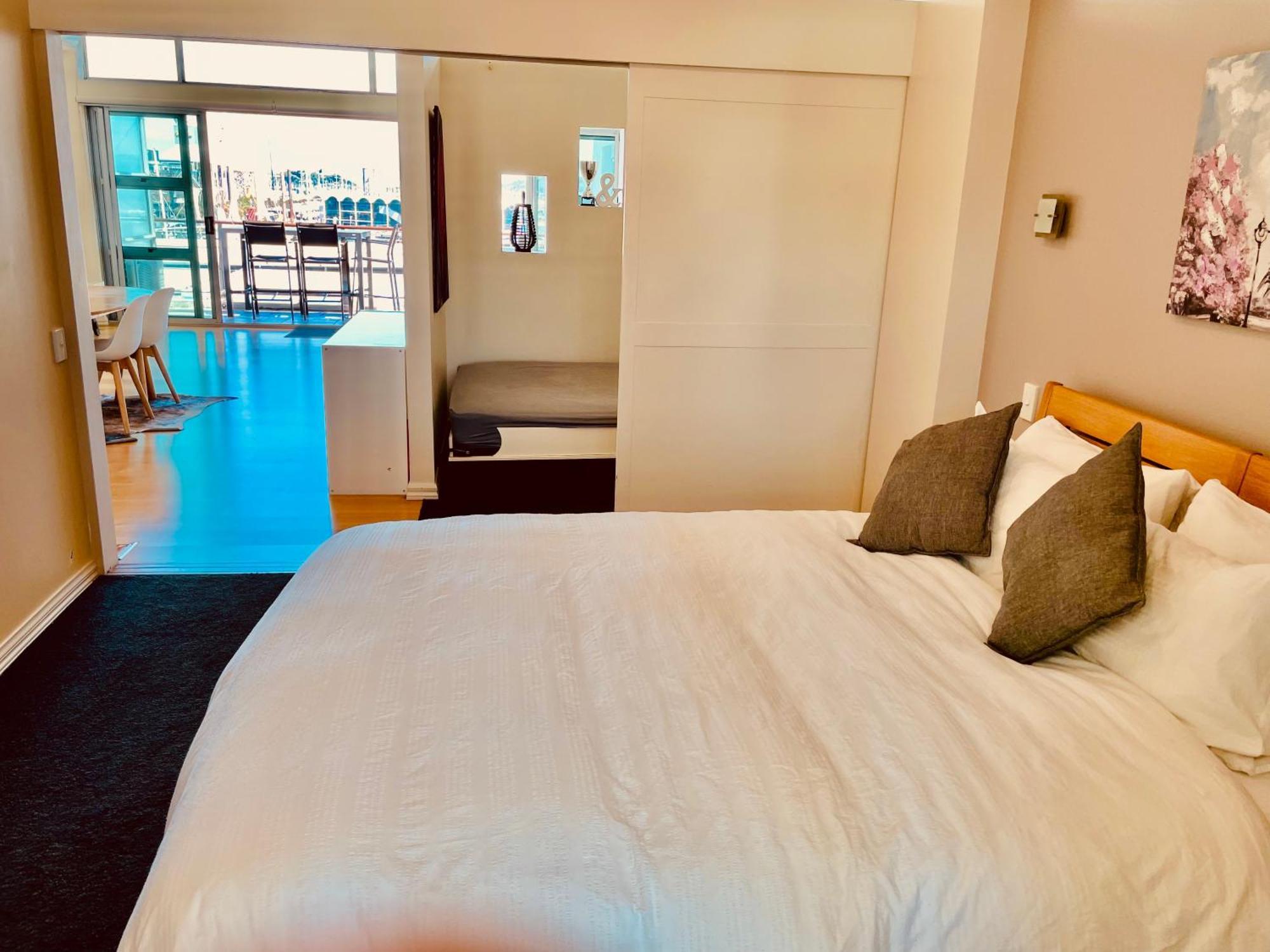 New Waterfront Penthouse On Princes Wharf With Harbor View! The Heart Of Auckland City! Free Parking! エクステリア 写真